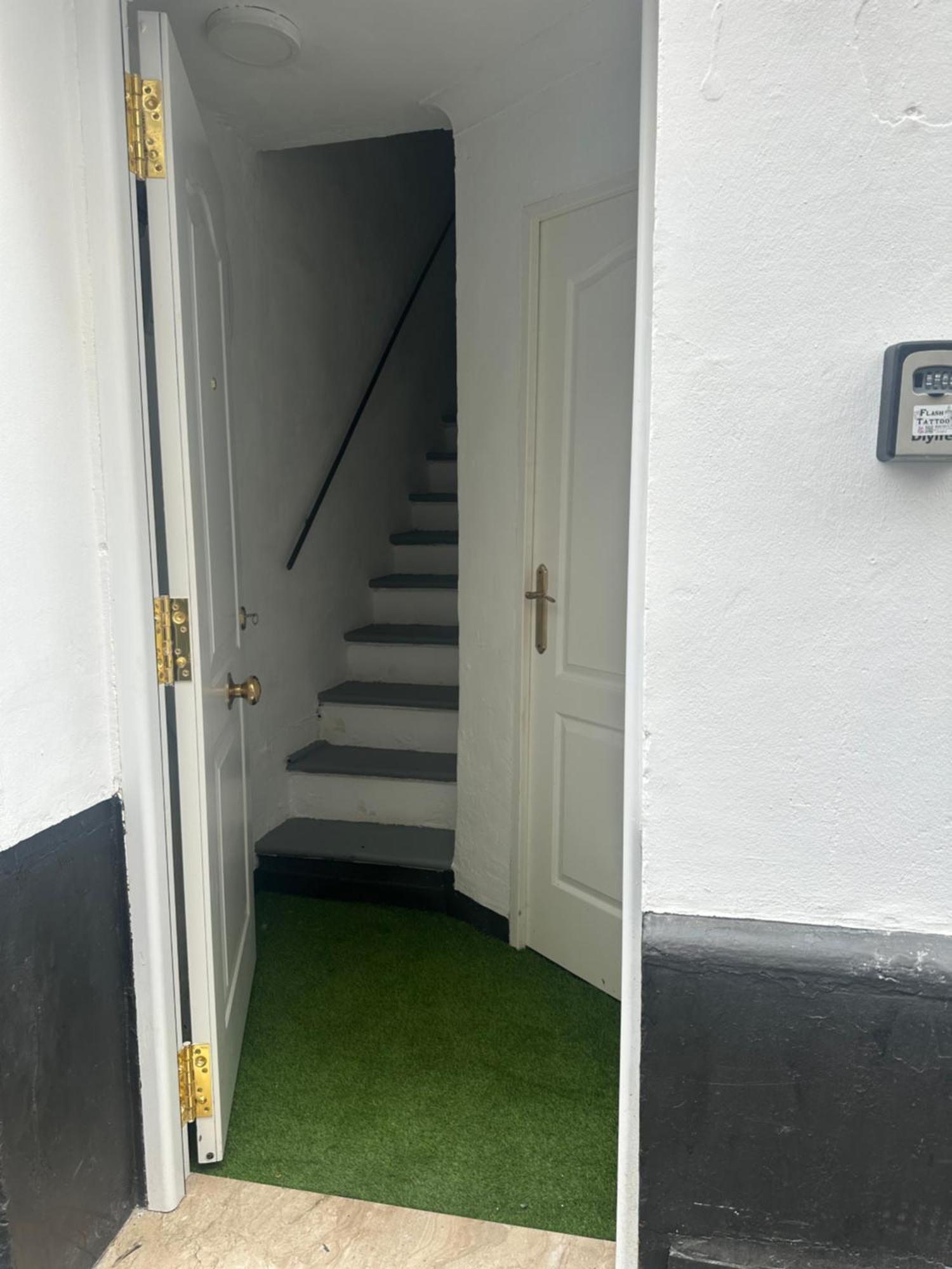 Calle Harinas 23 Sevilla Eksteriør billede